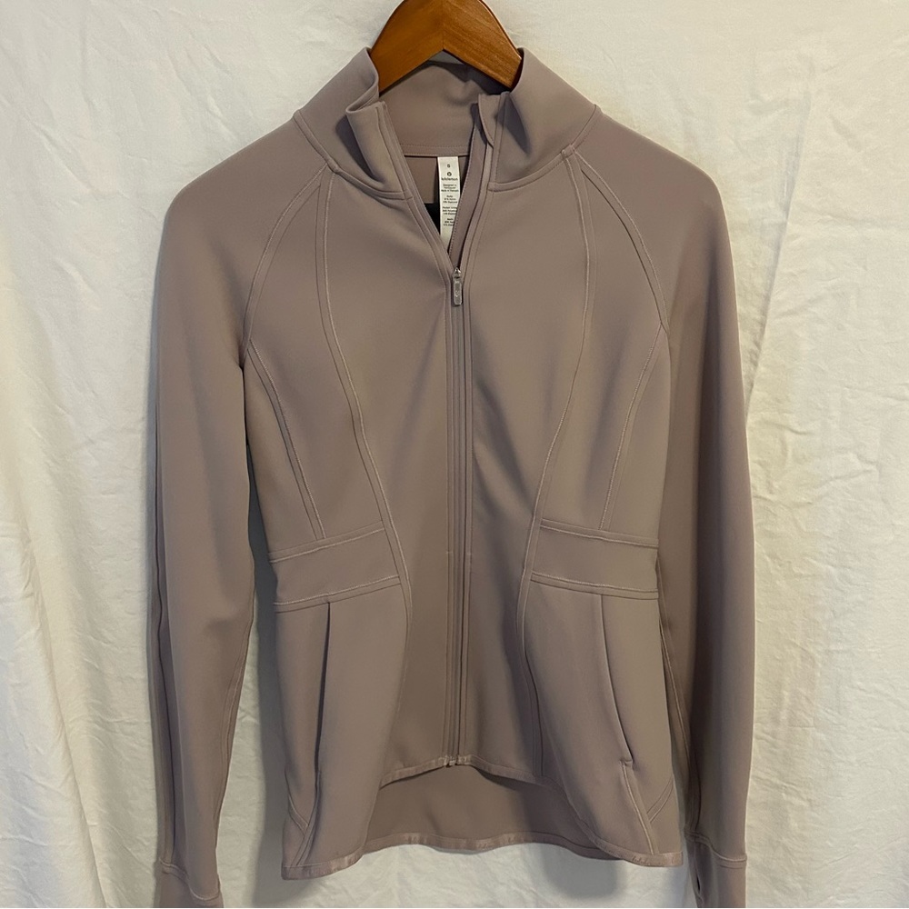 BRAND NEW lululemon jacket